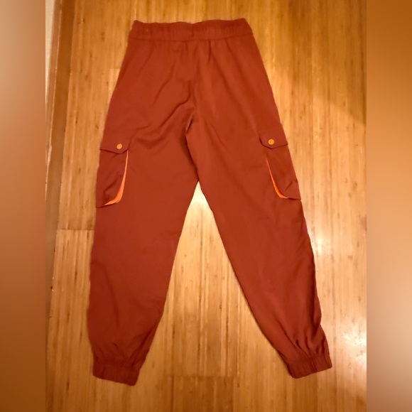 JORDAN WOMEN SPORT TUNNEL PANTS (MARS STONE / SAFETY ORANGE - Picture 10 of 16